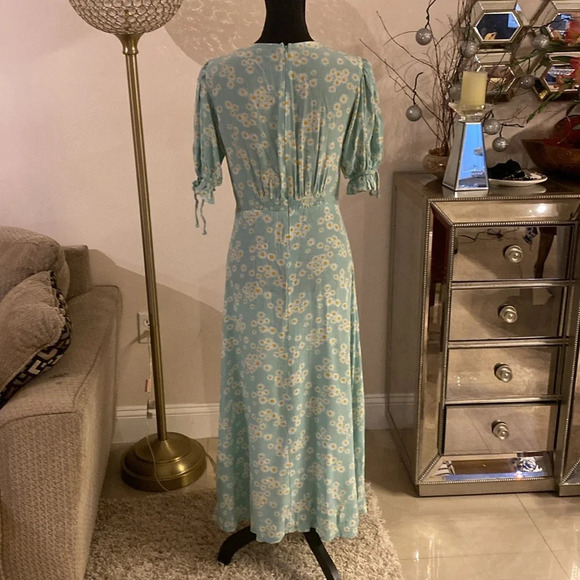 Faithfull the brand maxi dress size 4 - Picture 4 of 6